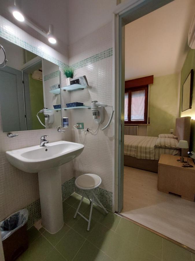 B&B Desenzano Desenzano del Garda Exterior photo